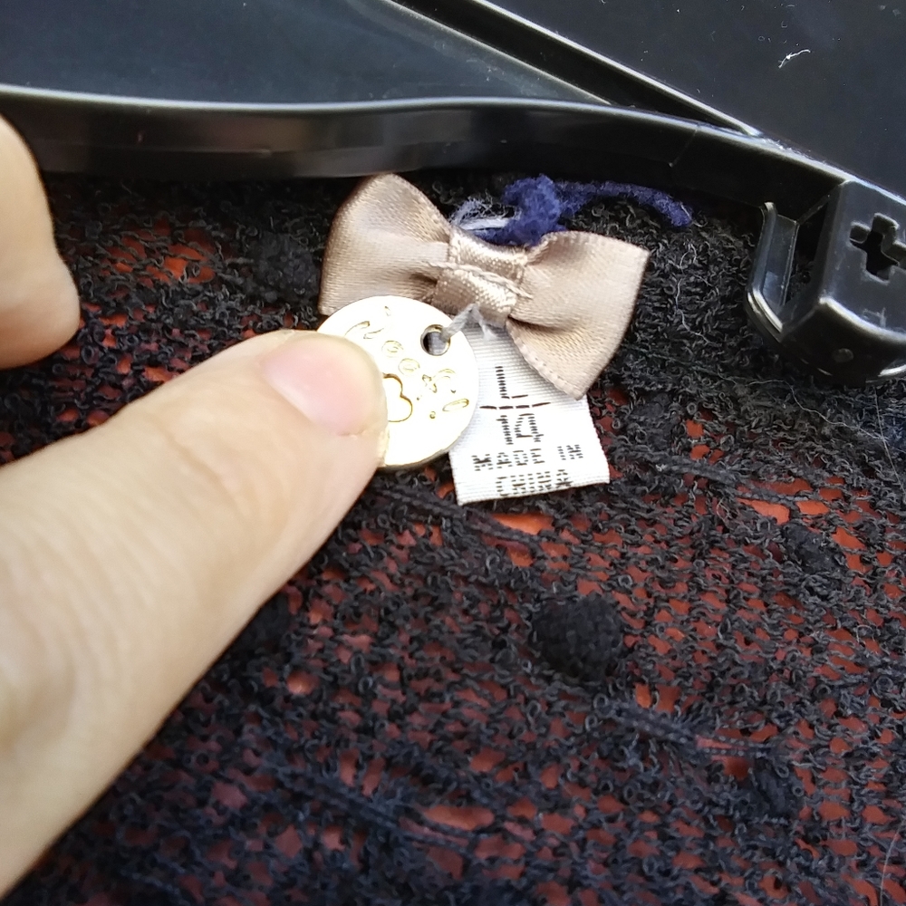 Sweater - Picture 5 of 5